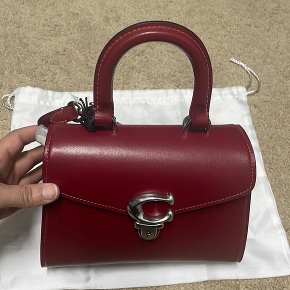 ***RARE*** Limited Edition: Coach Lunar year Dragon Ruby Red Sammy Top Handle 21 - Picture 3 of 16